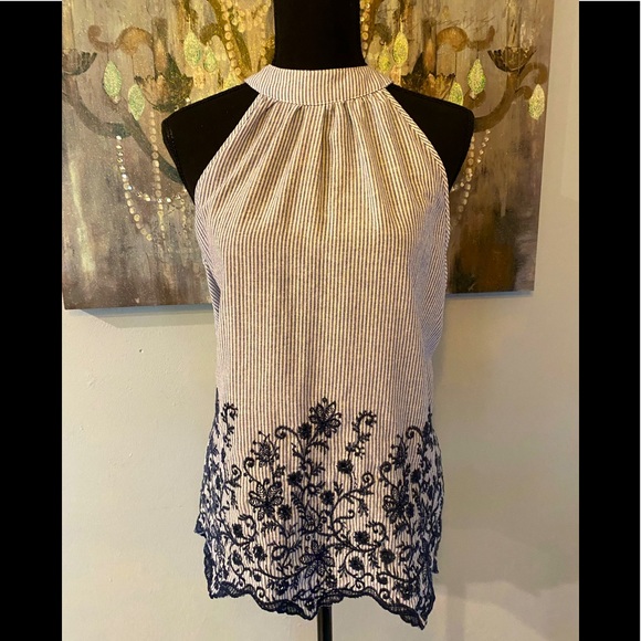 EST. 1946 Tops - Beautiful EUC Blue & White Pinstriped EST. 1946 Top Tied in Back